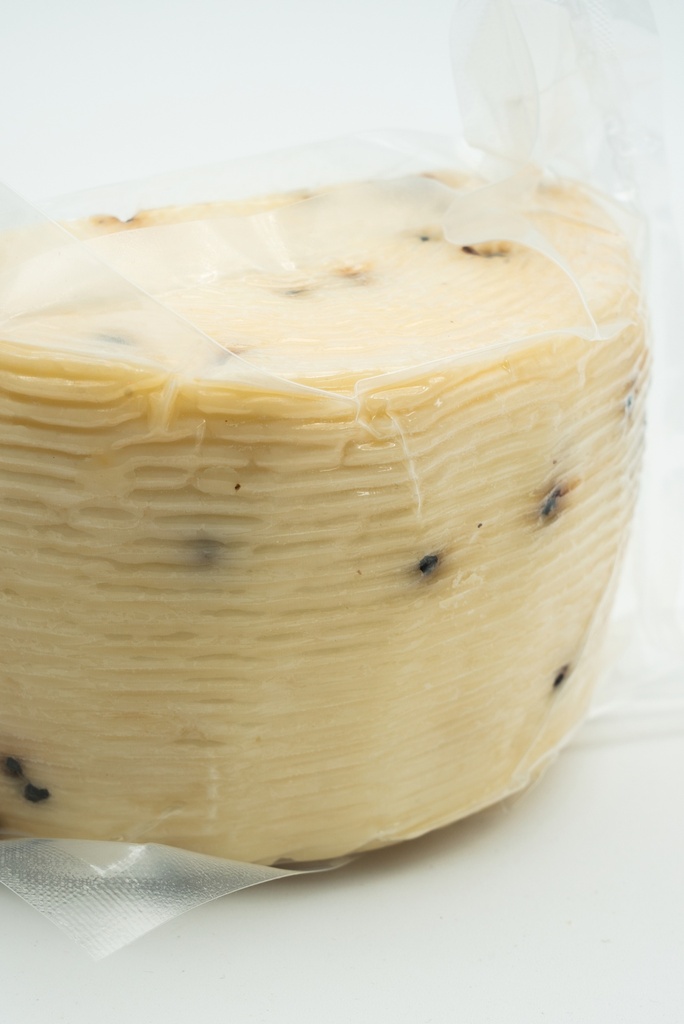 Formaggio al Pepe Nero