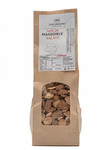  Mandorle tostate e salate